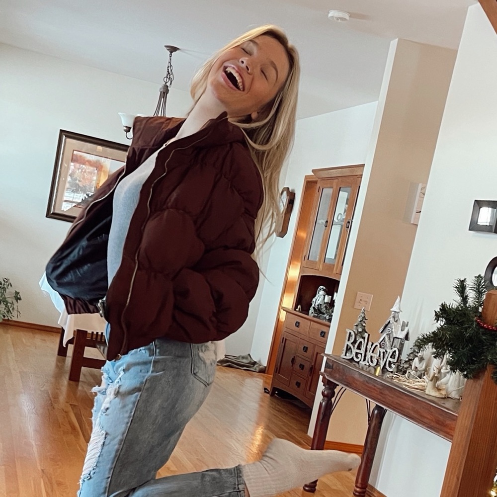 Meet your Posher, Makenna
